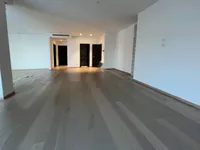 Недвижимость Трёхкомнатная квартира, Центр.: 20