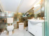 Недвижимость Четырехкомнатная квартира Центр: 18