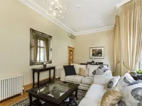 Недвижимость Hans Road: 12