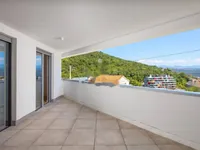 Недвижимость Трёхкомнатная квартира Плахути: 1