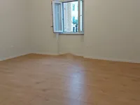 Недвижимость Двухкомнатная квартира в Центре: 2