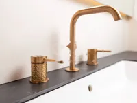 Недвижимость Двухкомнатная квартира у моря: 12