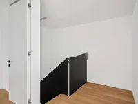 Недвижимость Четырехкомнатная квартира Центр: 23