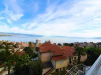 Недвижимость Многоквартирный дом Опатия: 23