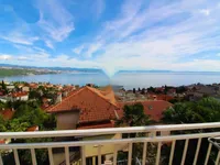 Недвижимость Многоквартирный дом Опатия: 24