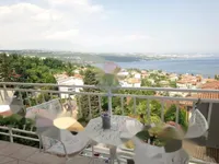 Недвижимость Многоквартирный дом Опатия: 42