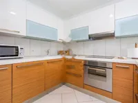 Недвижимость Четырехкомнатная квартира в центре Опатии: 16