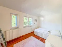 Недвижимость Трехкомнатная квартира Ичичи: 25