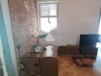 Недвижимость Четырехкомнатная квартира Центр: 9