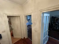 Недвижимость Трехкомнатная квартира в центре: 6