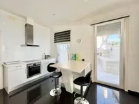 Недвижимость Семейный дом Ичичи Опатия: 32