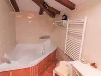 Недвижимость Трёхкомнатная квартира в Опатии: 18