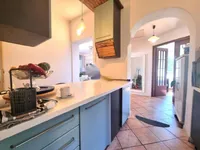 Недвижимость Четырехкомнатная квартира Центр: 8