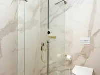 Недвижимость Трехкомнатная квартира центр: 14