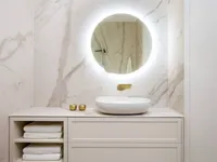 Недвижимость Трехкомнатная квартира центр: 15