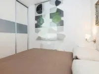 Недвижимость Двухкомнатная квартира в Центре: 13