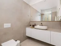 Недвижимость Трехкомнатная квартира в центре Опатии: 14