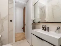 Недвижимость Трехкомнатная квартира в центре Опатии: 16