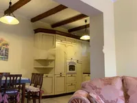 Недвижимость Четырёхкомнатная квартира Центр: 3