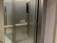 Недвижимость Четырёхкомнатная квартира Центр: 16