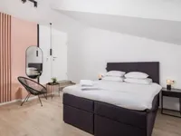 Недвижимость Трехкомнатная квартира в Центре: 14