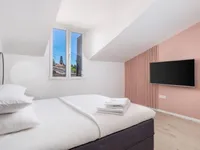 Недвижимость Трехкомнатная квартира в Центре: 15