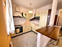 Недвижимость Трёхкомнатная квартира в центре Опатии: 4