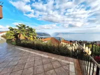 Недвижимость Трёхкомнатная квартира в центре Опатии: 5