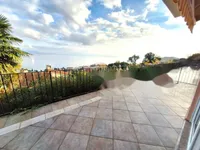 Недвижимость Трёхкомнатная квартира в центре Опатии: 13