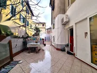 Недвижимость Трехкомнатная квартира Центр: 5