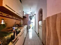 Недвижимость Трехкомнатная квартира Центр: 11