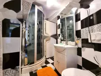 Недвижимость Трехкомнатная квартира Центр: 13