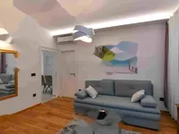 Недвижимость Двухкомнатная квартира в центре Опатии: 1