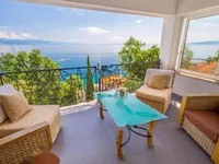 Недвижимость Четырехкомнатная квартира в центре Опатии: 38