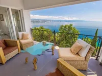 Недвижимость Четырехкомнатная квартира в центре Опатии: 39