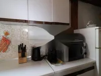 Недвижимость Двухкомнатная квартира в центре: 16