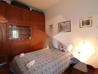 Недвижимость Двухкомнатная квартира в центре: 19