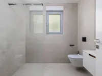 Недвижимость Трехкомнатная квартира в центре Опатии: 11