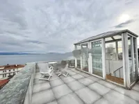 Недвижимость Трехкомнатная квартира, Центр: 18