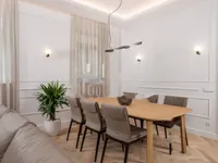 Недвижимость Трёхкомнатная квартира Центр: 2