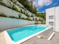 Недвижимость Трехкомнатная квартира Центр: 5