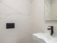 Недвижимость Трехкомнатная квартира Центр: 15