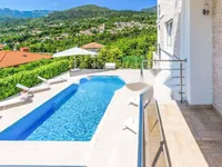 Недвижимость Семейный дом Поляне Опатия: 4