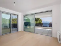 Недвижимость Трёхкомнатная квартира в центре: 7