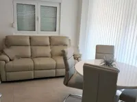 Недвижимость Двухкомнатная квартира Ика: 2