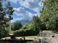 Недвижимость Многоквартирный дом Центр: 11