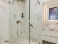 Недвижимость Двухкомнатная квартира в Центре: 9