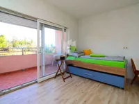 Недвижимость Однокомнатная квартира Побри: 3