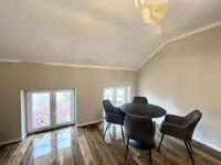 Недвижимость Трехкомнатная квартира в Центре: 4