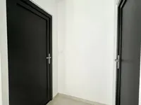 Недвижимость Трехкомнатная квартира в Центре: 24